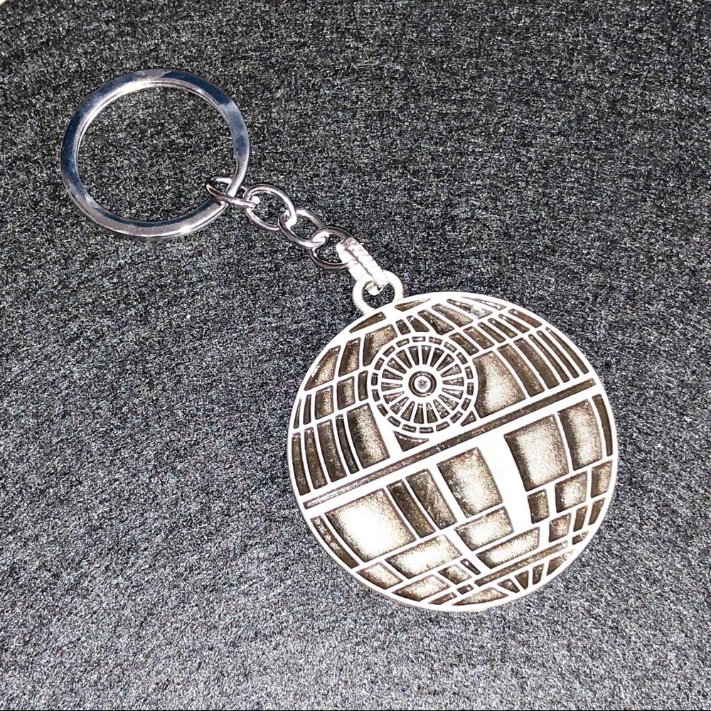 Star Wars Death Star Alloy Metal Keychain Silver Tone New never used